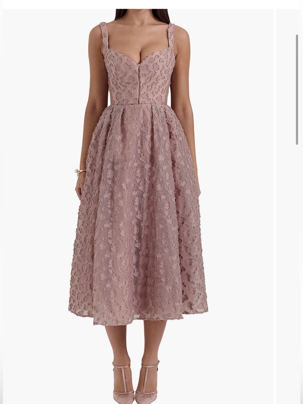 HOUSE OF CB
Lovely Floral Jacquard
Midi Dress
